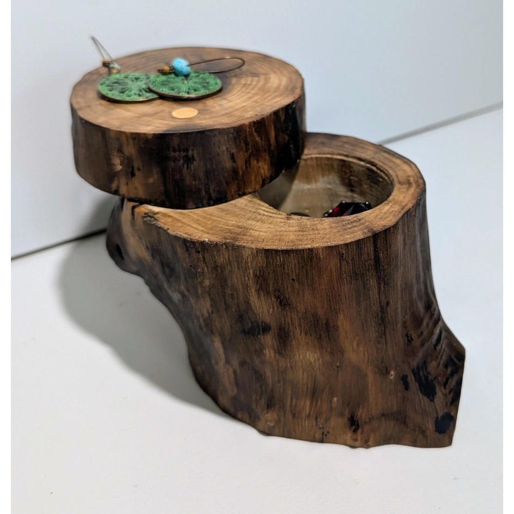 Walnut Stump Jewelry Box. Fairy garden or crystal stand. BLACK WALNUT